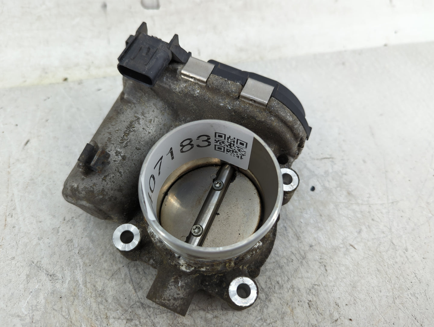 2013-2017 Ford Taurus Throttle Body P/N:CM5E-9F991-AD Fits Fits 2012 2013 2014 2015 2016 2017 OEM Used Auto Parts - Oemuseda