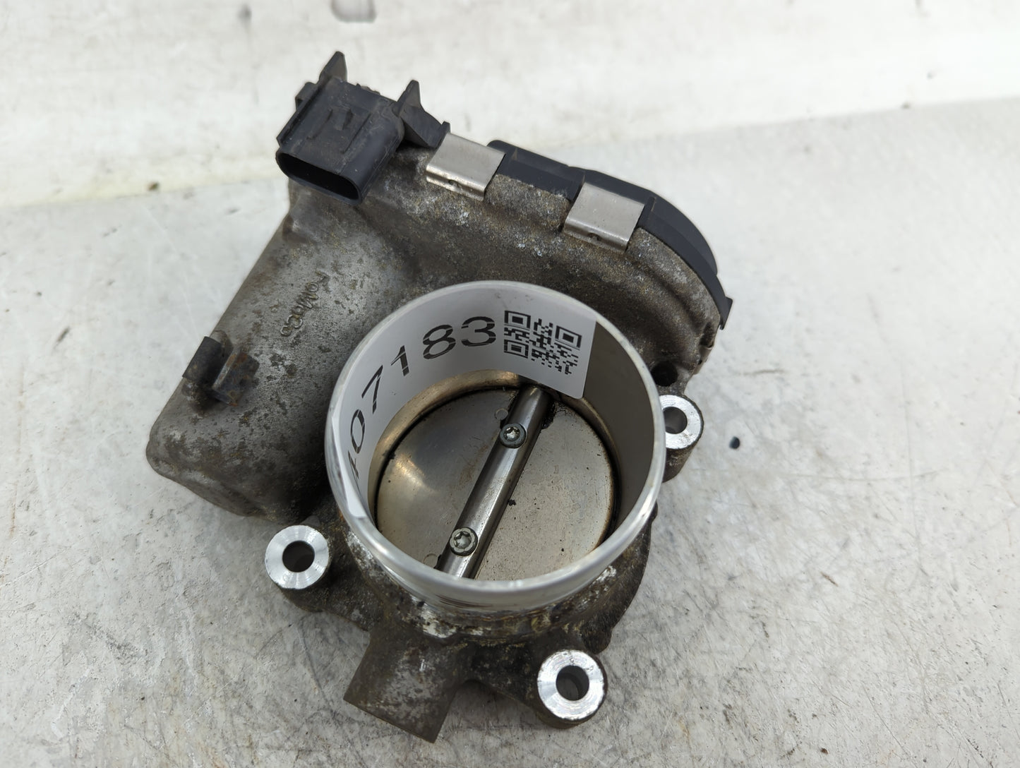 2013-2017 Ford Taurus Throttle Body P/N:CM5E-9F991-AD Fits Fits 2012 2013 2014 2015 2016 2017 OEM Used Auto Parts - Oemuseda