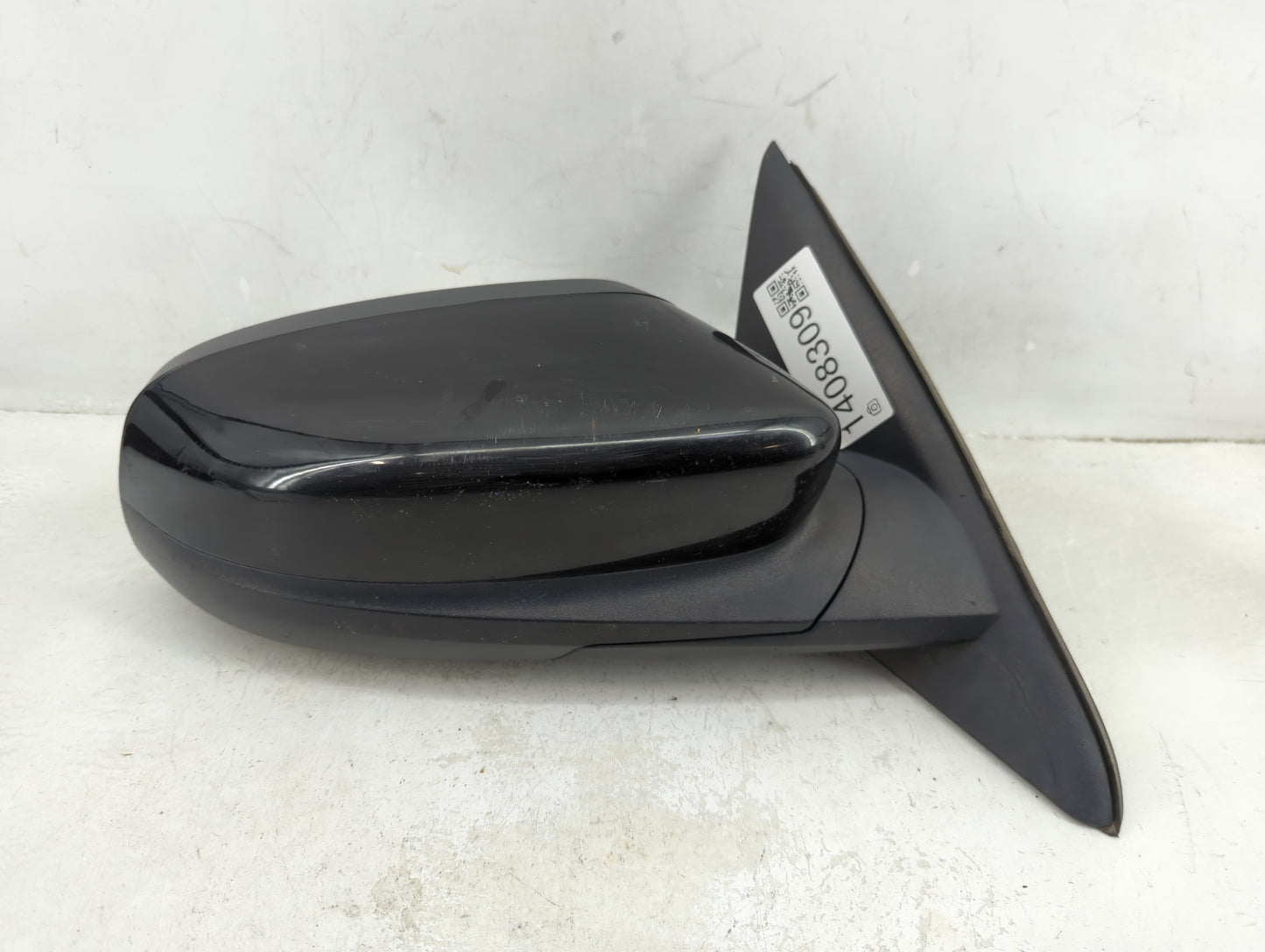 2010-2019 Ford Taurus Passenger Side View Mirror - Right Door Mirror OEM Used - Oemusedautoparts1.com