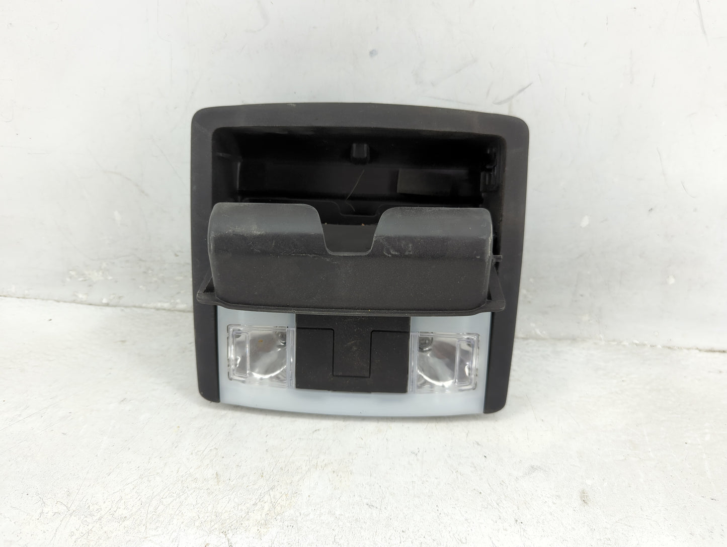 2013-2019 Ford Taurus Overhead Roof Console 1408487 - Oemusedautoparts1.com