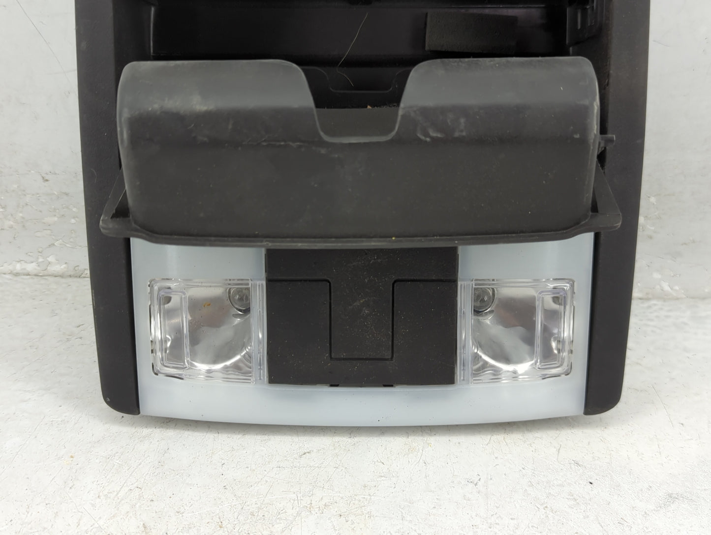 2013-2019 Ford Taurus Overhead Roof Console 1408487 - Oemusedautoparts1.com