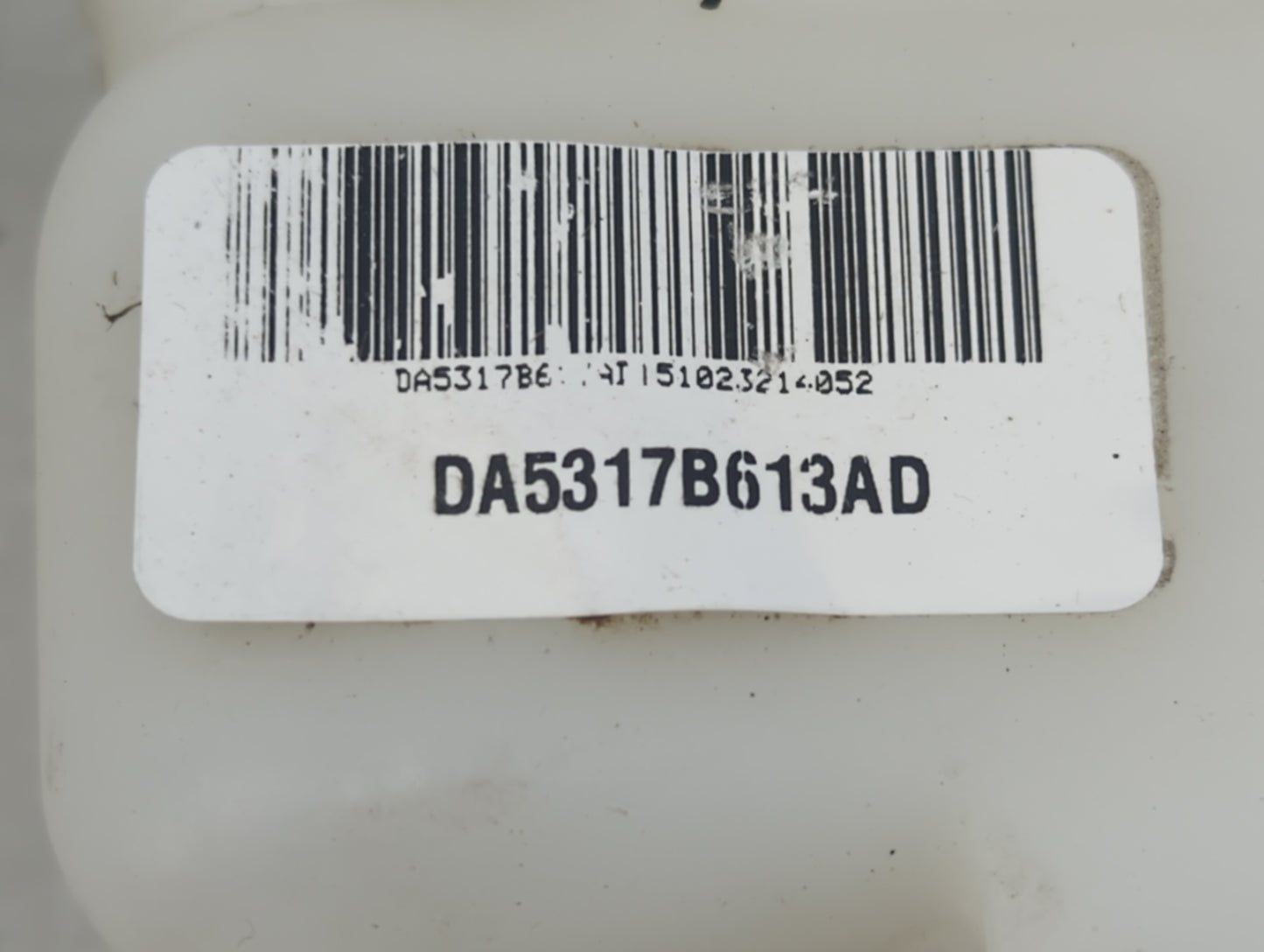 2013-2019 Ford Taurus Windshield Washer Fluid Reservoir Bottle Oem 1410281 - Oemusedautoparts1.com