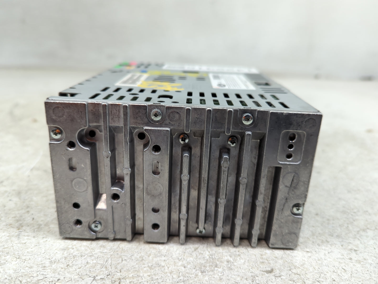 2013-2015 Ford Taurus Radio AM FM Cd Player Receiver Replacement P/N:DG1T-19C107-CG Fits Fits 2013 2014 2015 OEM Used Auto P