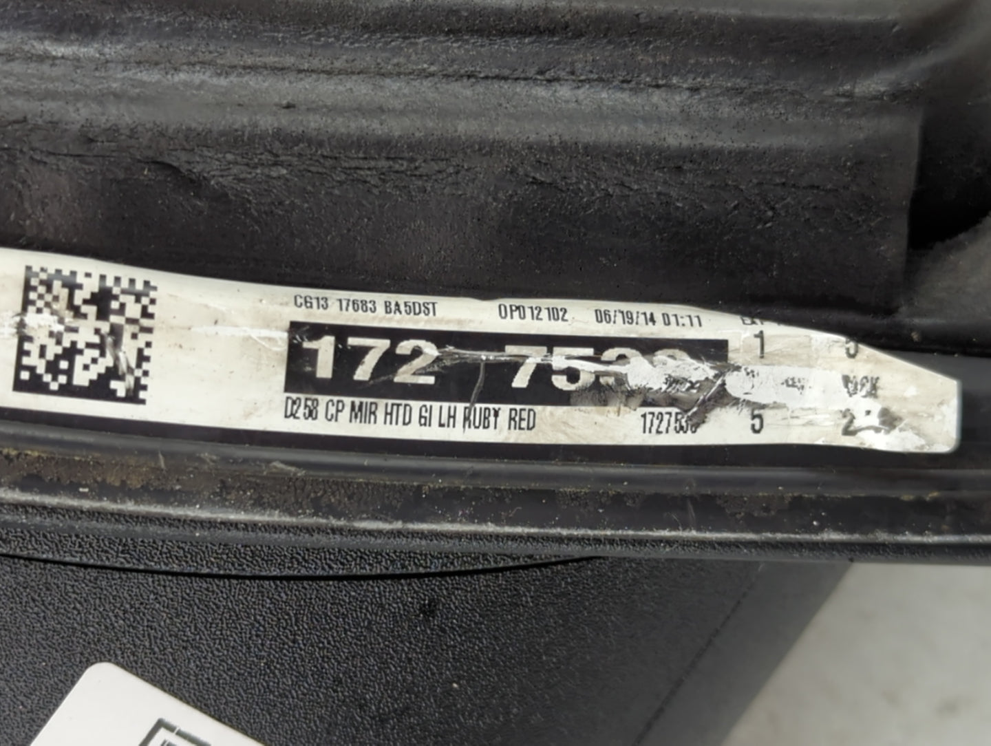 2010-2019 Ford Taurus Driver Side View Mirror - Left Door Mirror OEM Used - Oemusedautoparts1.com
