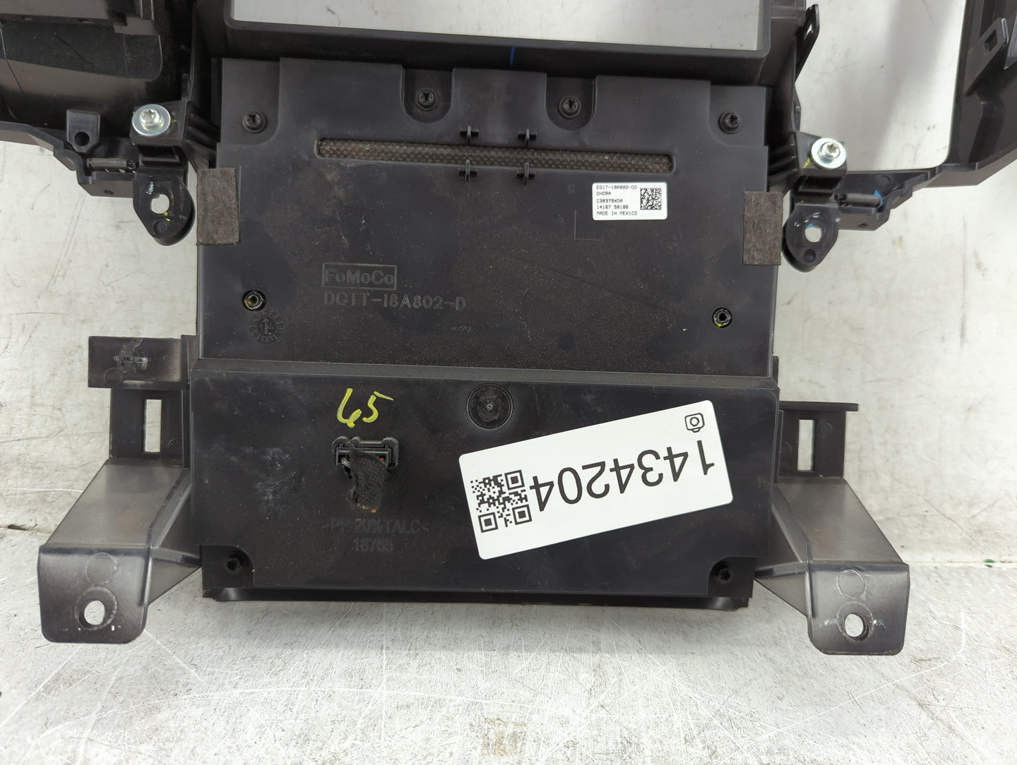 2013-2015 Ford Taurus Radio Control Panel Black - Oemusedautoparts1.com