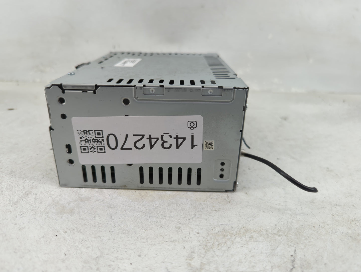 2014-2019 Ford Taurus Radio AM FM Cd Player Receiver Replacement P/N:CQ-JJ32E0UMC Fits Fits 2014 2015 2016 2017 2018 2019 OE