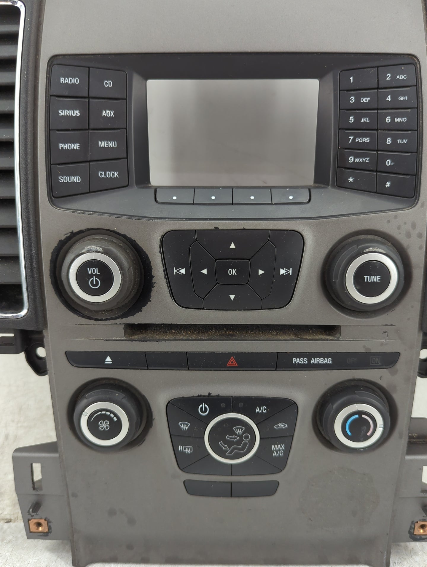2013-2015 Ford Taurus Radio AM FM Cd Player Receiver Replacement P/N:EG1T-18A802-AB DG1T-19C10 Fits Fits 2013 2014 2015 OEM 