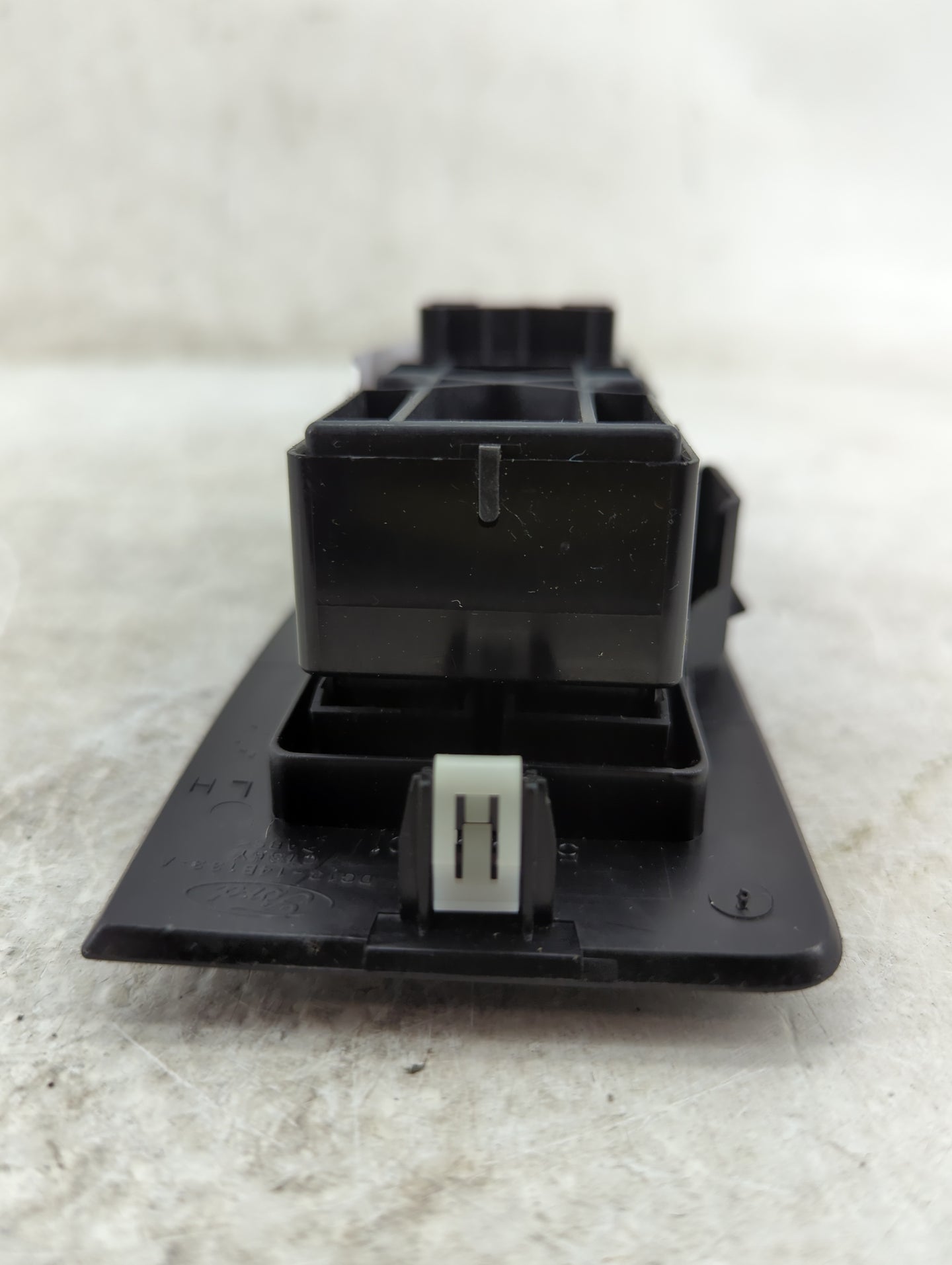 2013-2019 Ford Taurus Master Power Window Switch Replacement Driver Side Left P/N:DG13-14B133-BF3J6 DG1T-14540-BGW Fits OEM 