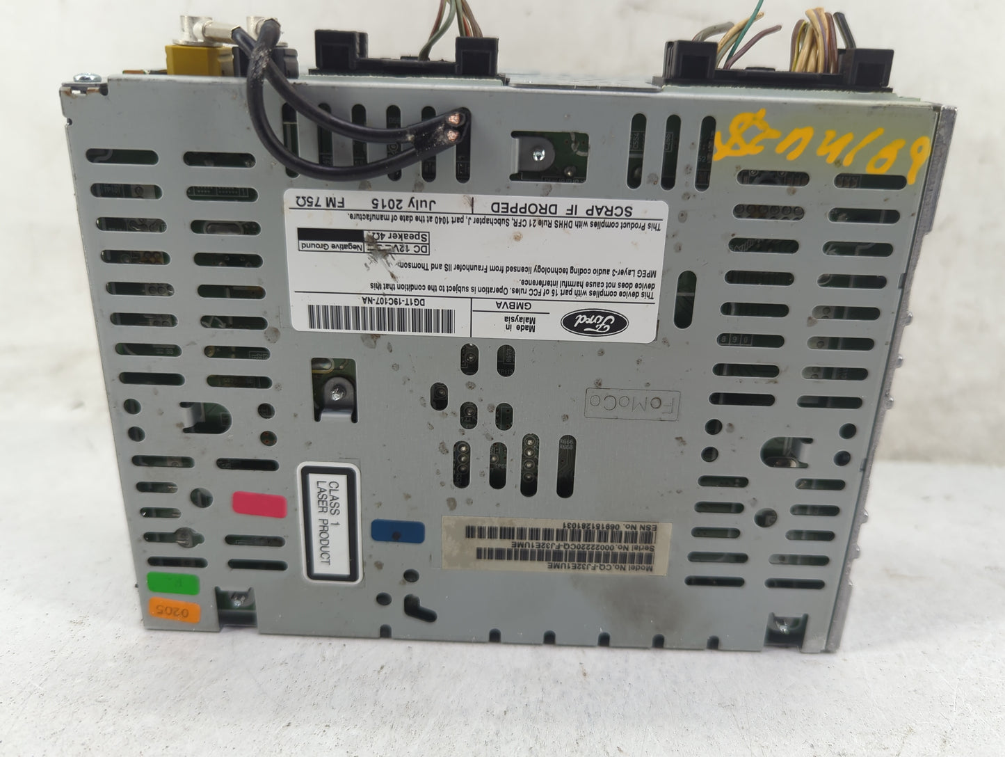 2015 Ford Taurus Radio AM FM Cd Player Receiver Replacement P/N:DG1T-19C107-NA Fits OEM Used Auto Parts - Oemusedautoparts1.