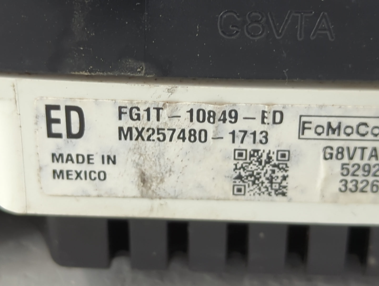 2015-2016 Ford Taurus Instrument Cluster Speedometer Gauges P/N:FG1T-10849-ED MX257480-1713 Fits Fits 2015 2016 OEM Used Aut
