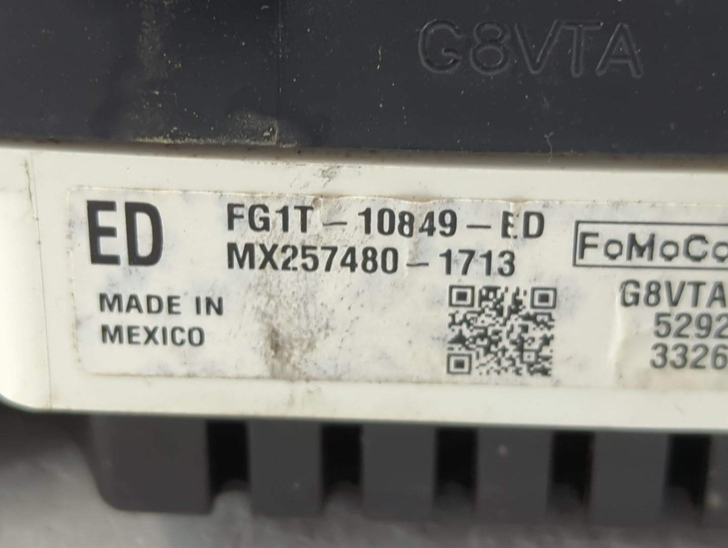 2015-2016 Ford Taurus Instrument Cluster Speedometer Gauges P/N:FG1T-10849-ED MX257480-1713 Fits Fits 2015 2016 OEM Used Aut