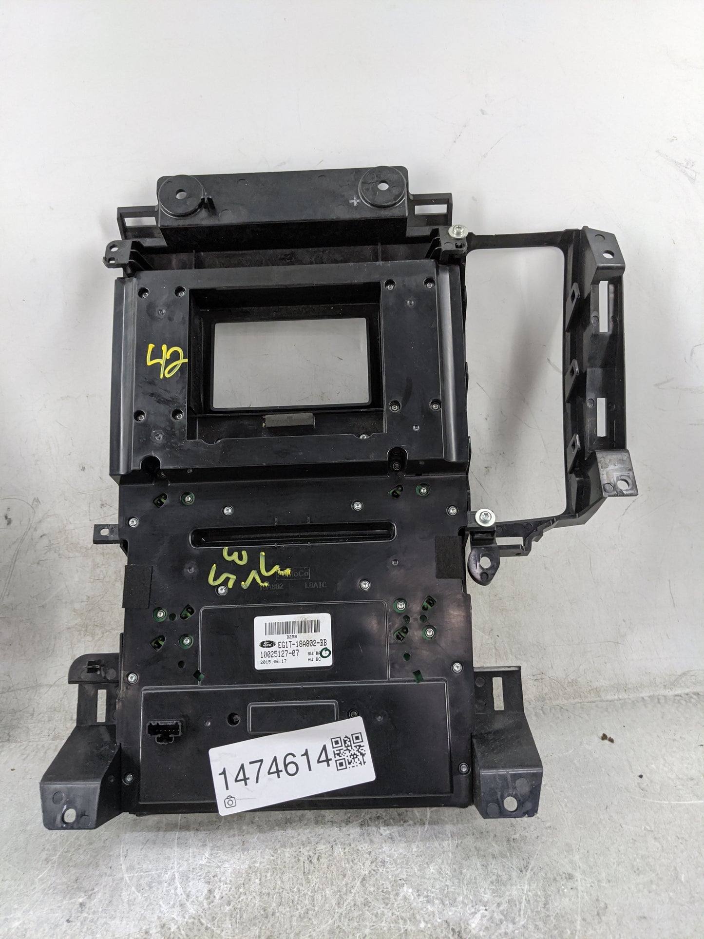 2014-2019 Ford Taurus Radio Control Panel 1474614 - Oemusedautoparts1.com
