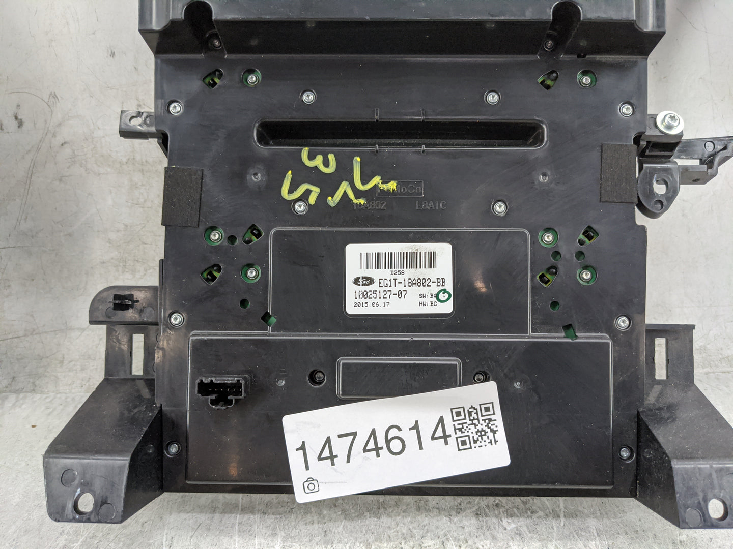 2014-2019 Ford Taurus Radio Control Panel 1474614 - Oemusedautoparts1.com