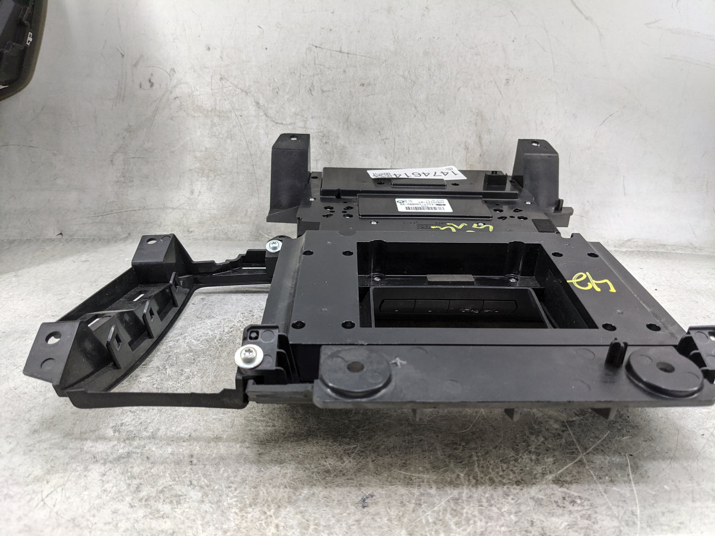 2014-2019 Ford Taurus Radio Control Panel 1474614 - Oemusedautoparts1.com