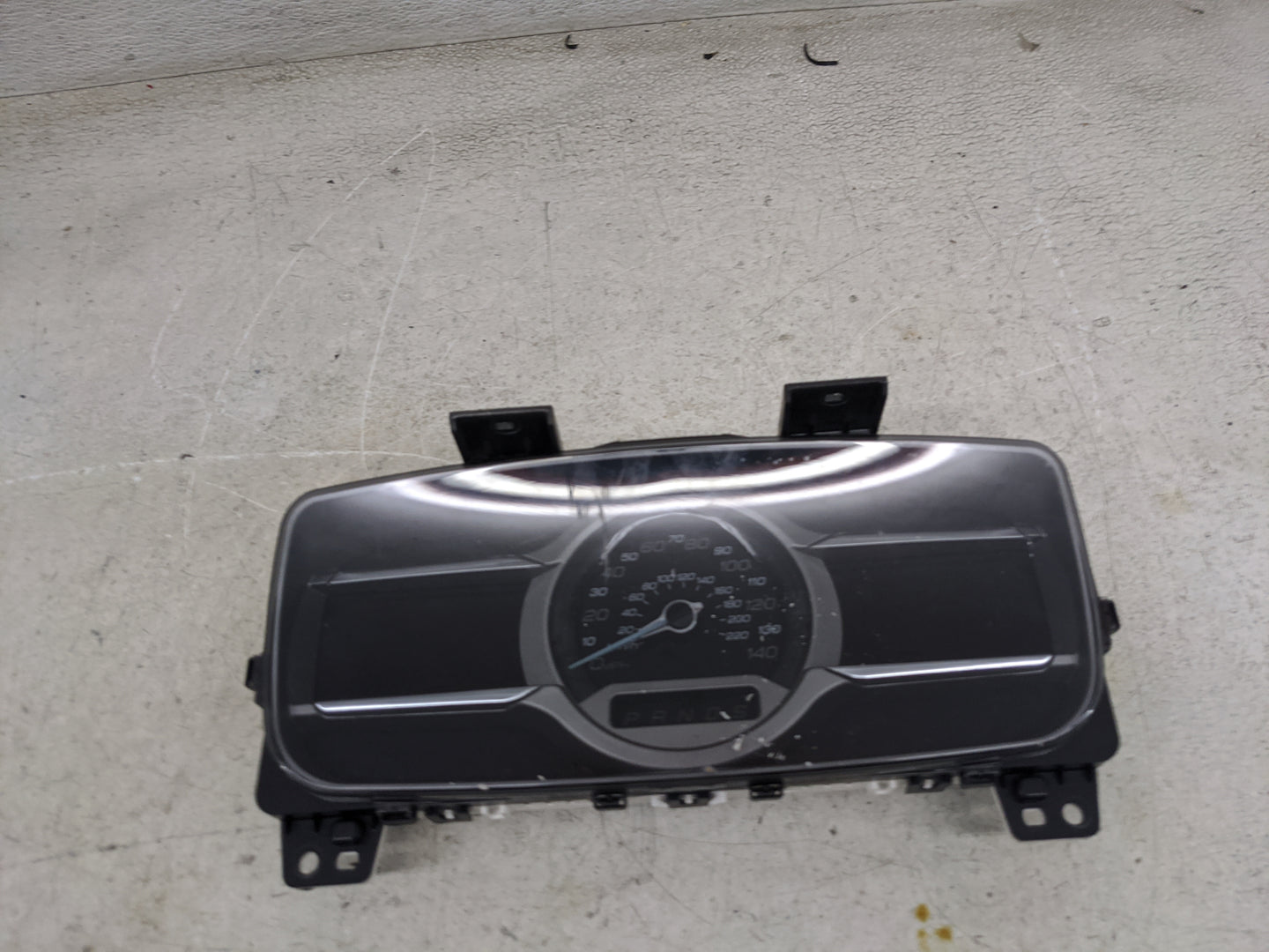 2015 Ford Taurus Instrument Cluster Speedometer Gauges P/N:FG1T-10849-EB MX257480-1711, G8VTA Miles: Fits OEM Used Auto Part