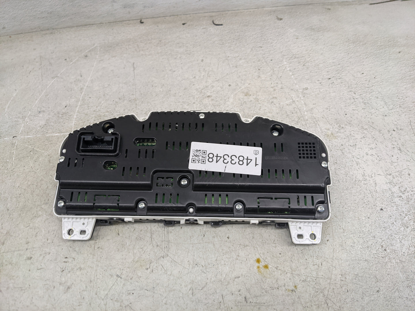 2015 Ford Taurus Instrument Cluster Speedometer Gauges P/N:FG1T-10849-EB MX257480-1711, G8VTA Miles: Fits OEM Used Auto Part