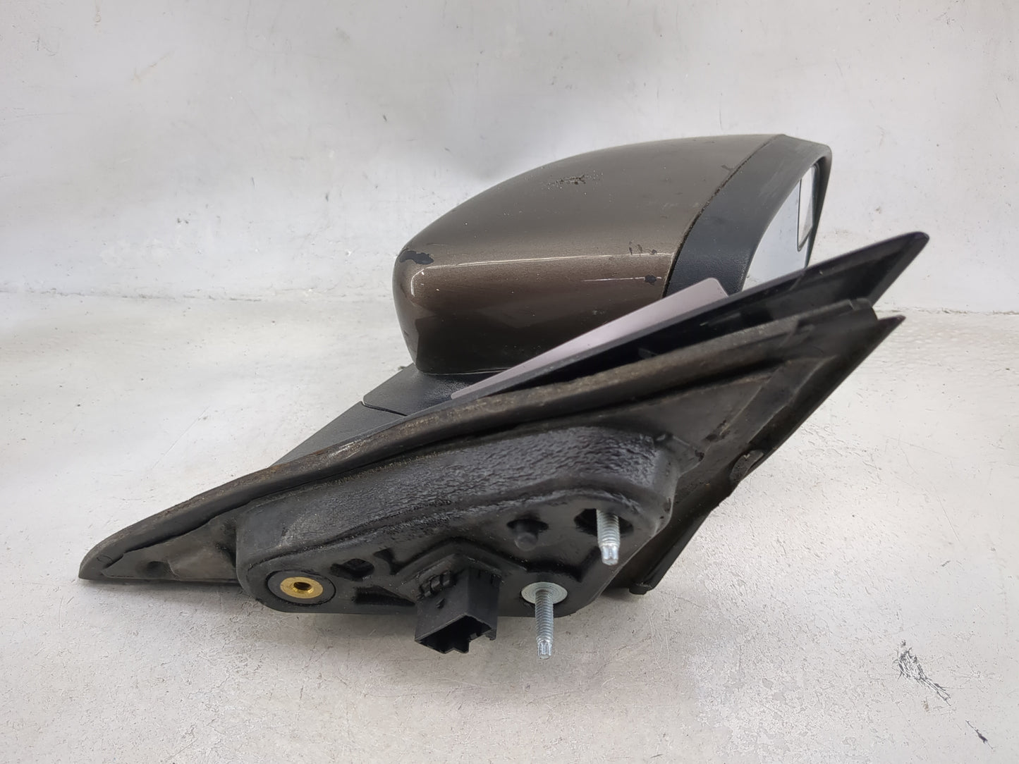 2010-2019 Ford Taurus Passenger Side View Mirror - Right Door Mirror OEM Used - Oemusedautoparts1.com