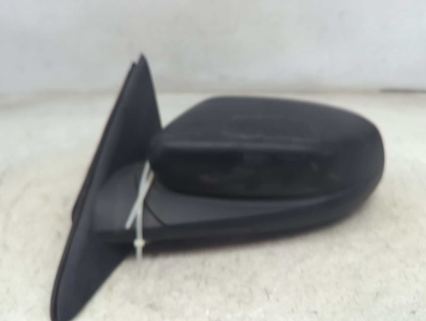 2013-2019 Ford Taurus Driver Left Side View Manual Door Mirror Black 1492038 - Oemusedautoparts1.com
