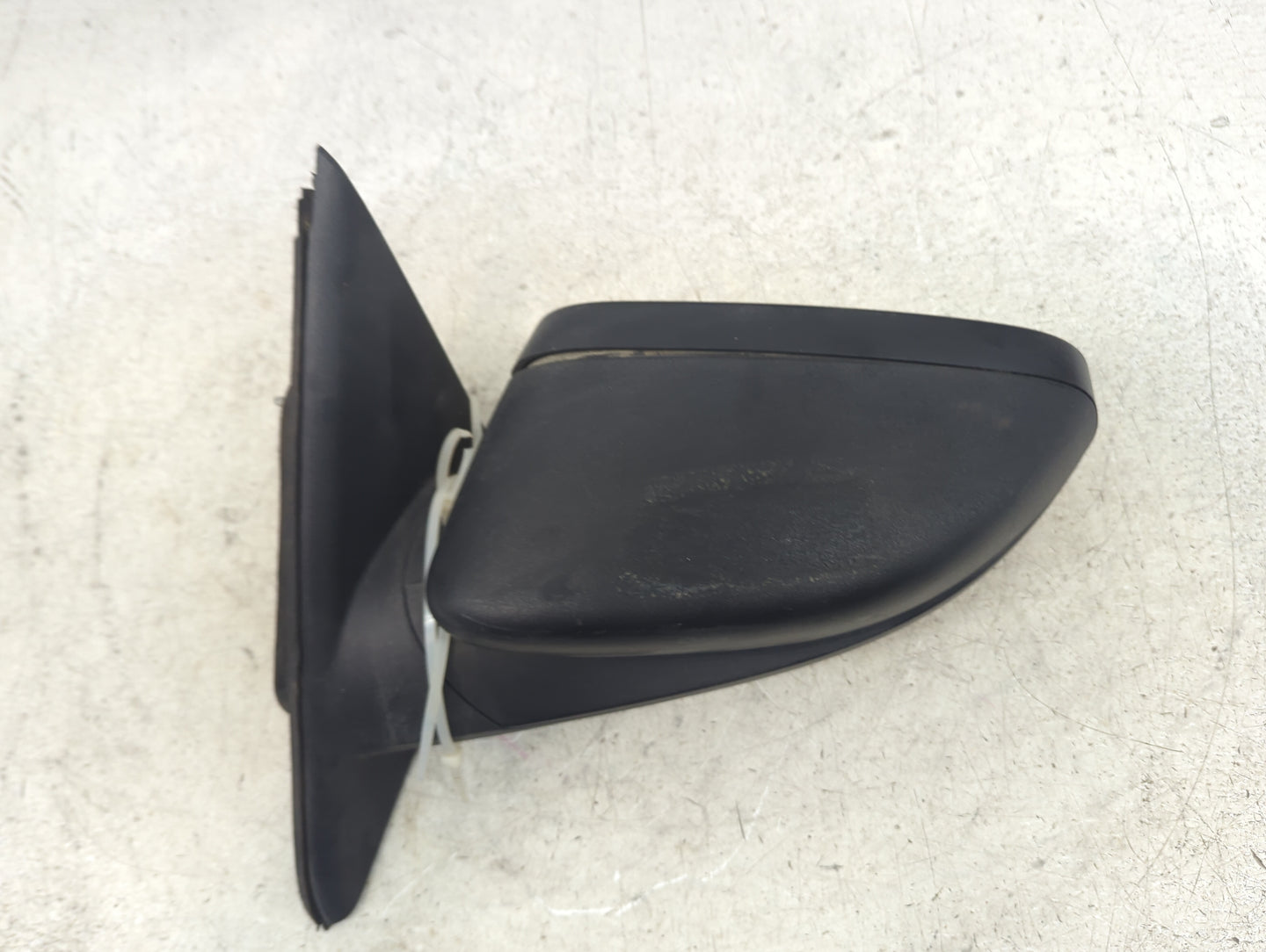 2013-2019 Ford Taurus Driver Left Side View Manual Door Mirror Black 1492038 - Oemusedautoparts1.com