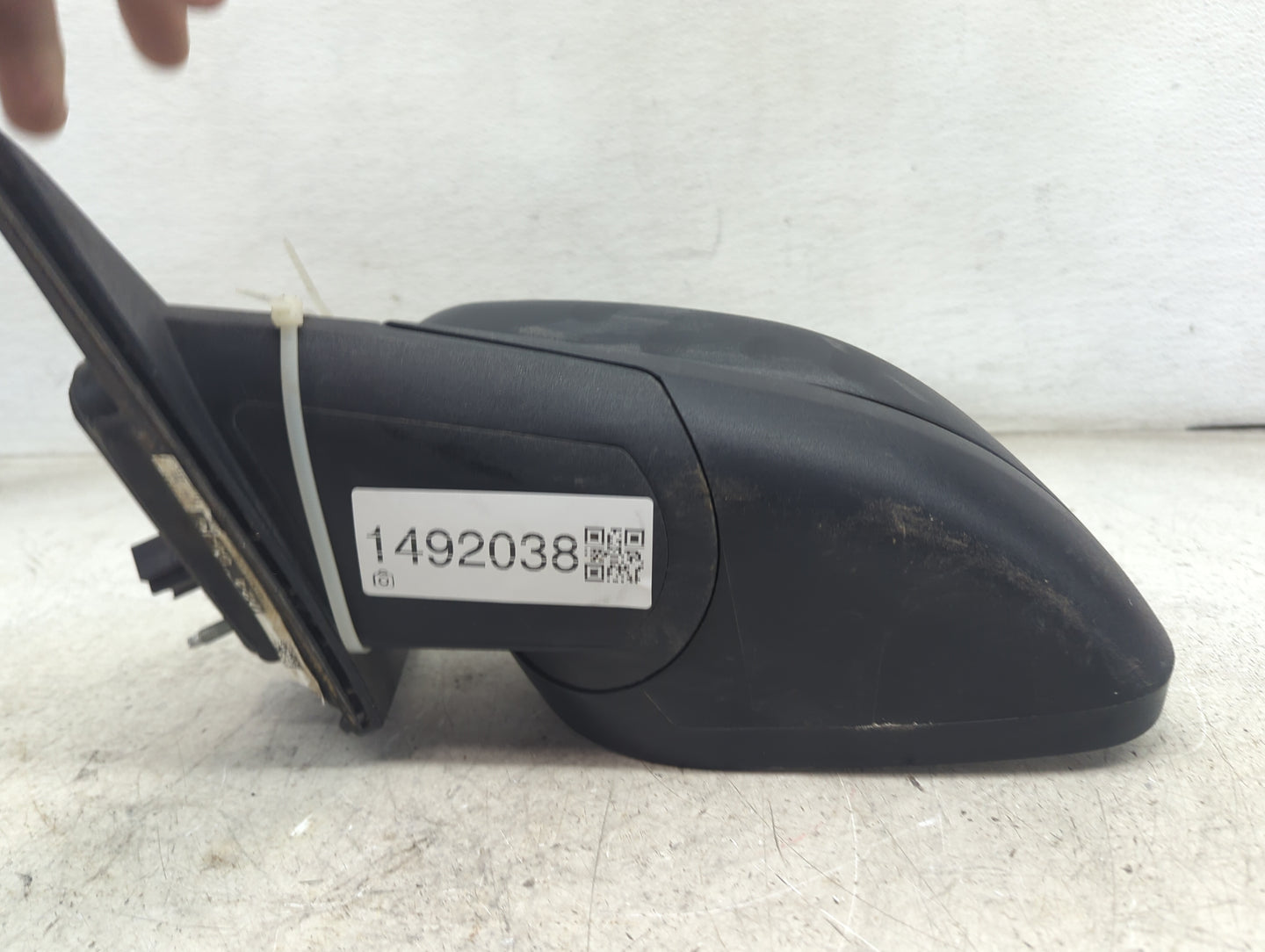 2013-2019 Ford Taurus Driver Left Side View Manual Door Mirror Black 1492038 - Oemusedautoparts1.com