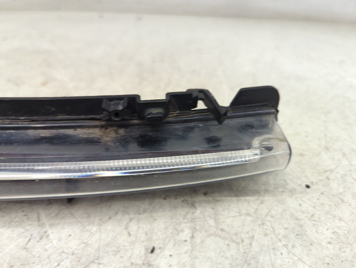 2015 Ford Taurus Third Brake Light Tail Light P/N:AG13-13B220-AB Fits OEM Used Auto Parts - Oemusedautoparts1.com
