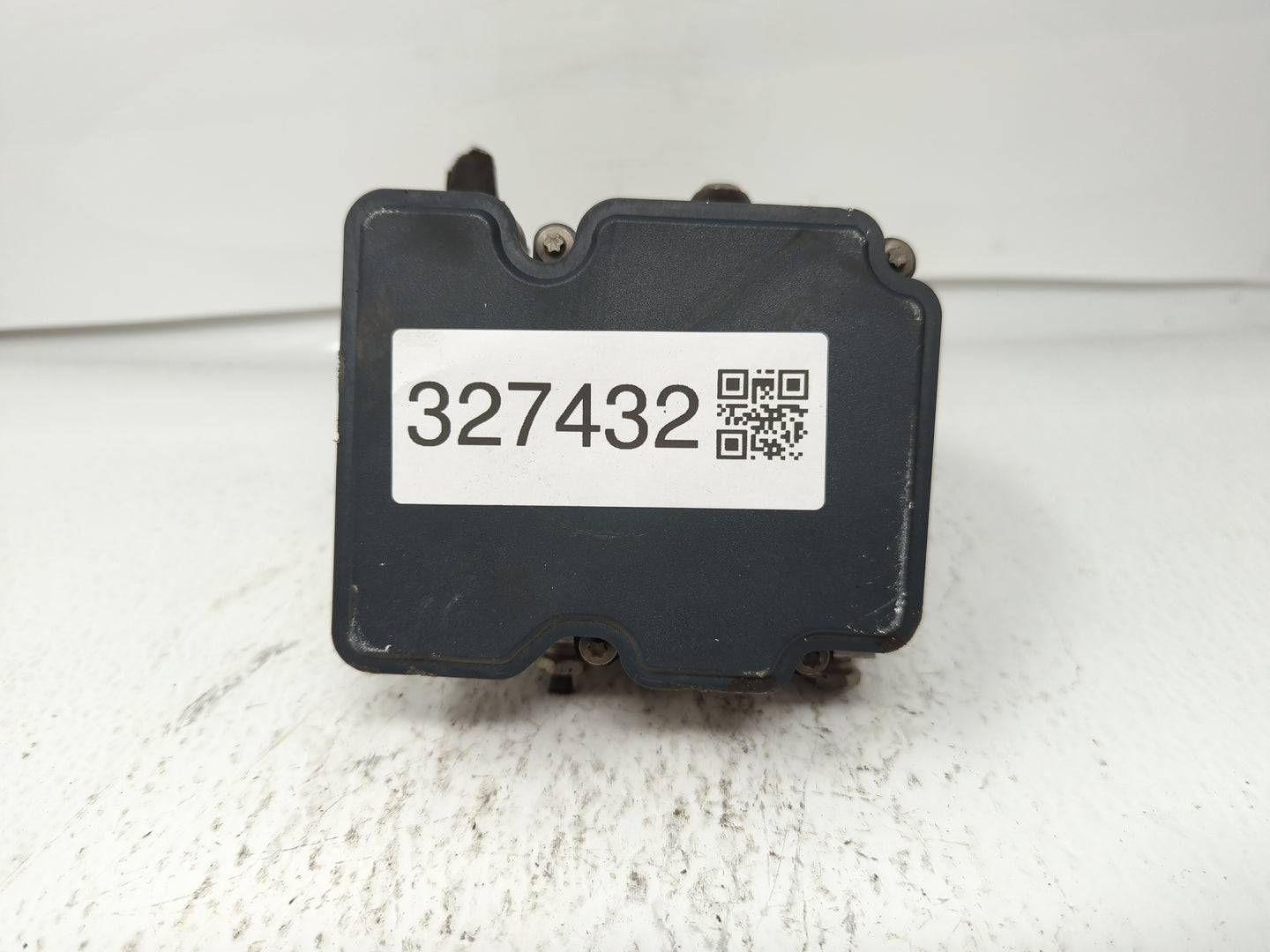 2014-2018 Ford Taurus ABS Pump Control Module Replacement P/N:DG13-2C405-BA Fits Fits 2014 2015 2016 2017 2018 OEM Used Auto
