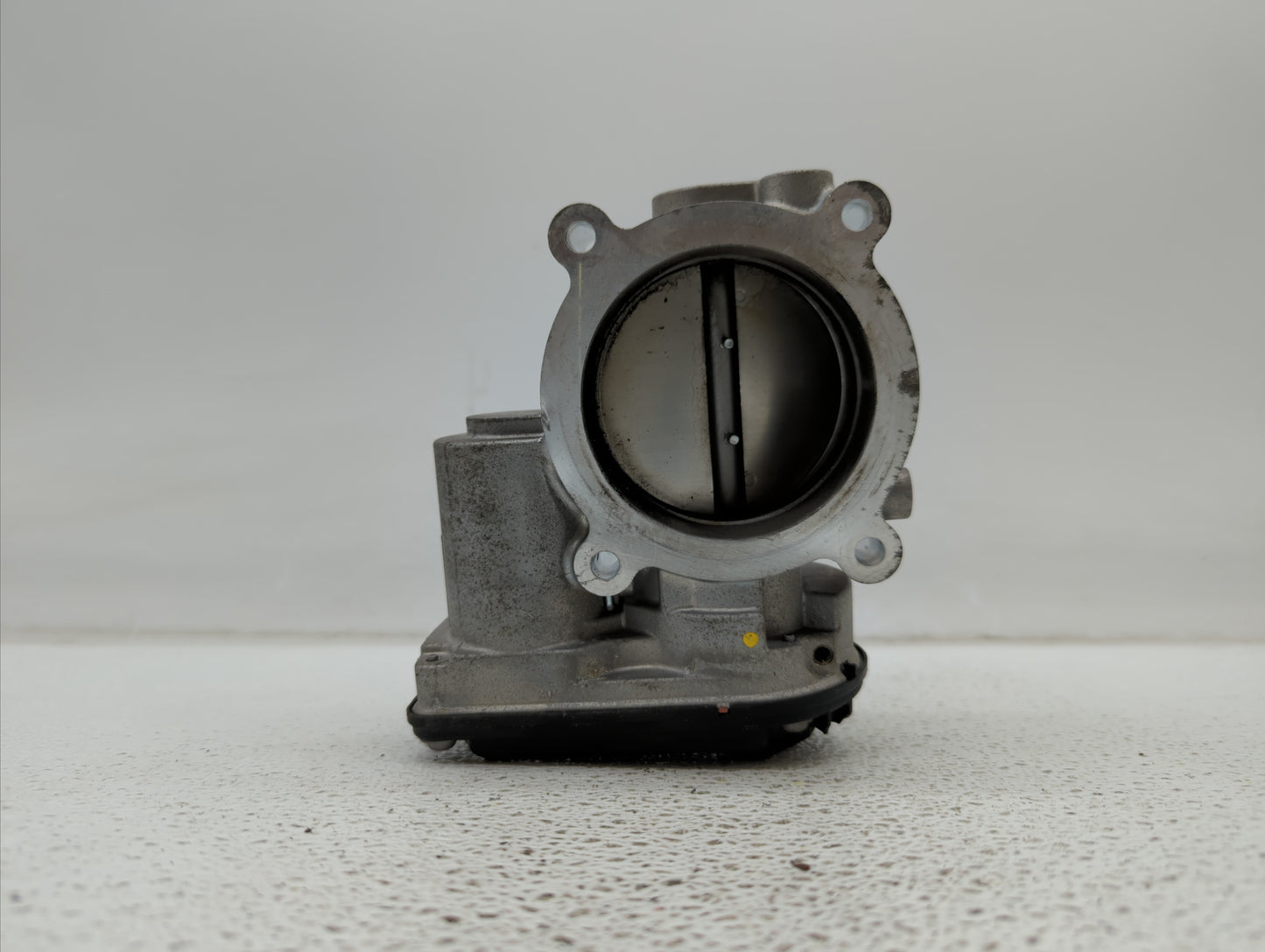 2013-2018 Ford Taurus Throttle Body P/N:GF20-GS20 AT4E-EF, AT4E-9F991-EL Fits Fits 2011 2012 2013 2014 2015 2016 2017 2018 2