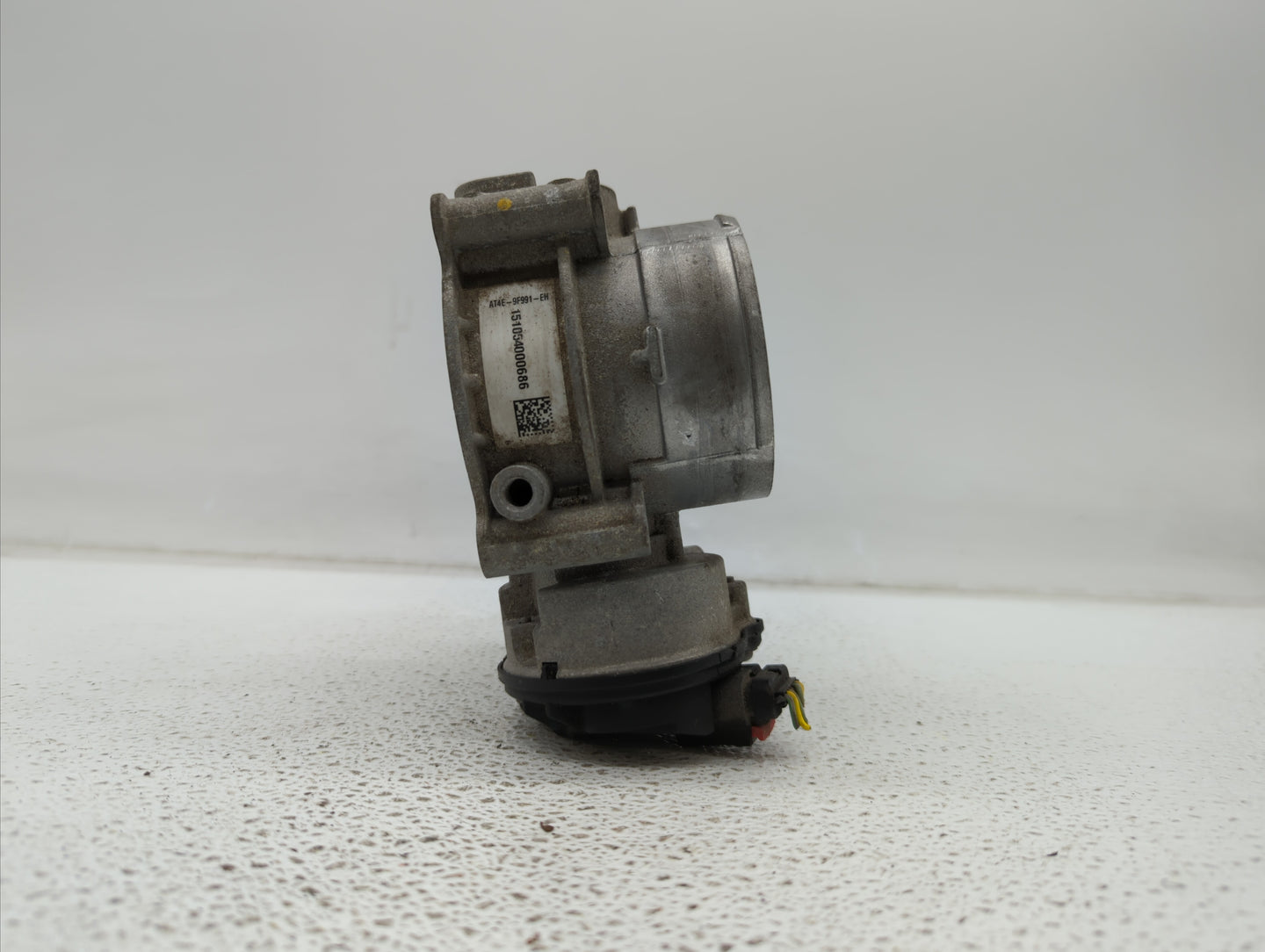 2013-2018 Ford Taurus Throttle Body P/N:GF20-GS20 AT4E-EF, AT4E-9F991-EL Fits Fits 2011 2012 2013 2014 2015 2016 2017 2018 2
