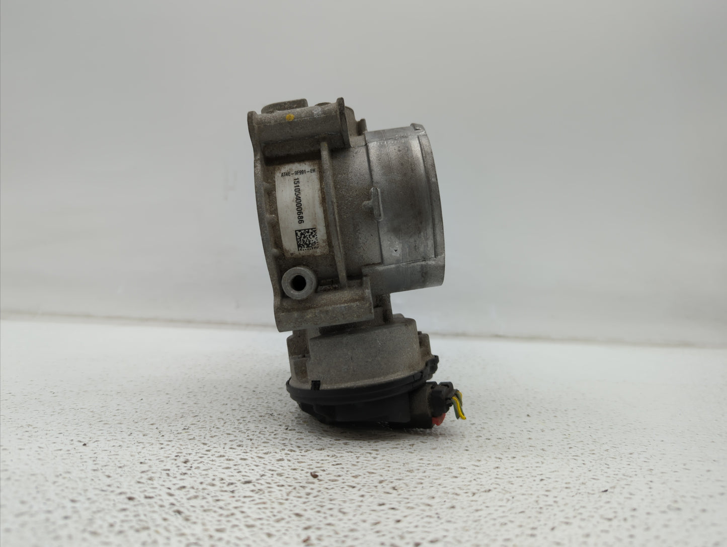 2013-2018 Ford Taurus Throttle Body P/N:GF20-GS20 AT4E-EF, AT4E-9F991-EL Fits Fits 2011 2012 2013 2014 2015 2016 2017 2018 2