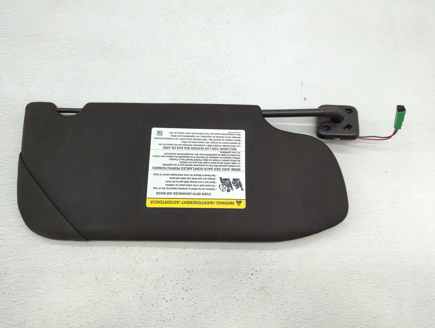 2013-2018 Ford Taurus Sun Visor Shade Replacement Driver Left Mirror Fits Fits 2013 2014 2015 2016 2017 2018 OEM Used Auto P