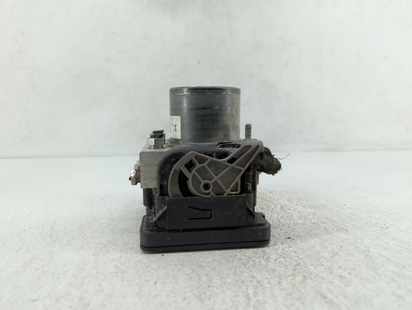 2014-2018 Ford Taurus ABS Pump Control Module Replacement P/N:DG13-2C405-B DG13-2C405-A Fits Fits 2014 2015 2016 2017 2018 O