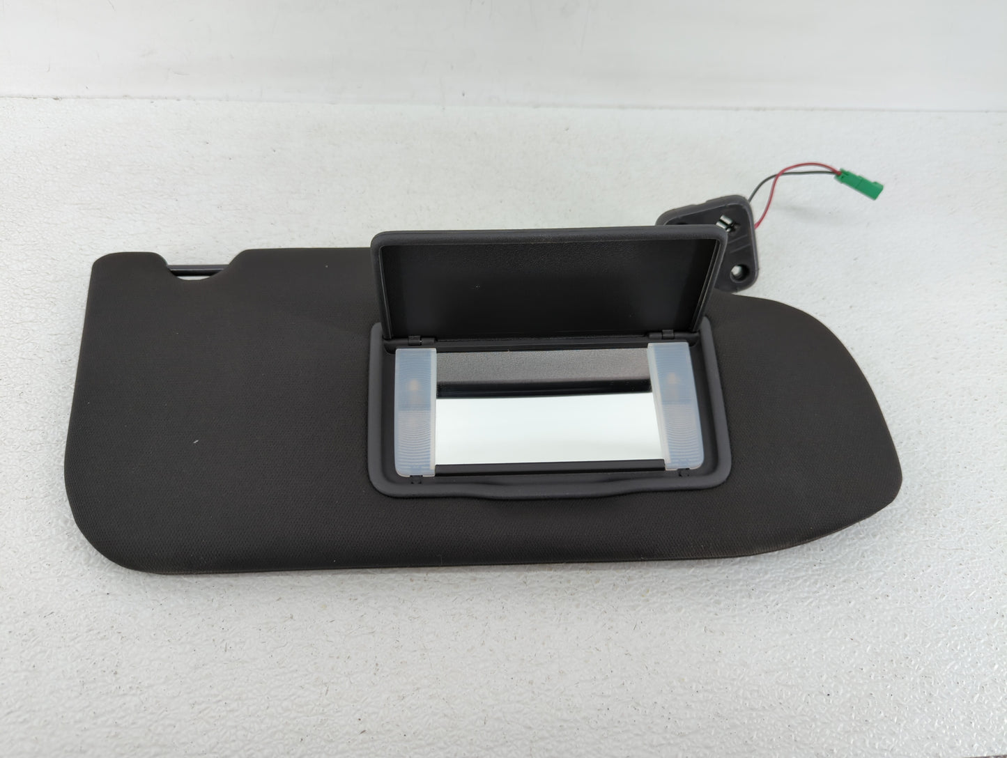 2013-2019 Ford Taurus Sun Visor Shade Replacement Passenger Right Mirror Fits OEM Used Auto Parts - Oemusedautoparts1.com