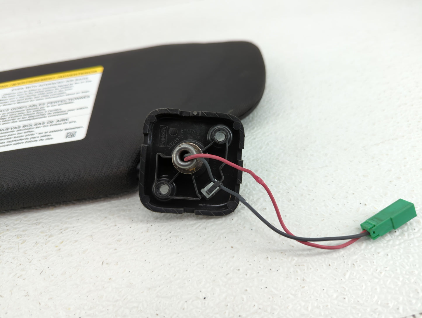 2013-2019 Ford Taurus Sun Visor Shade Replacement Passenger Right Mirror Fits OEM Used Auto Parts - Oemusedautoparts1.com