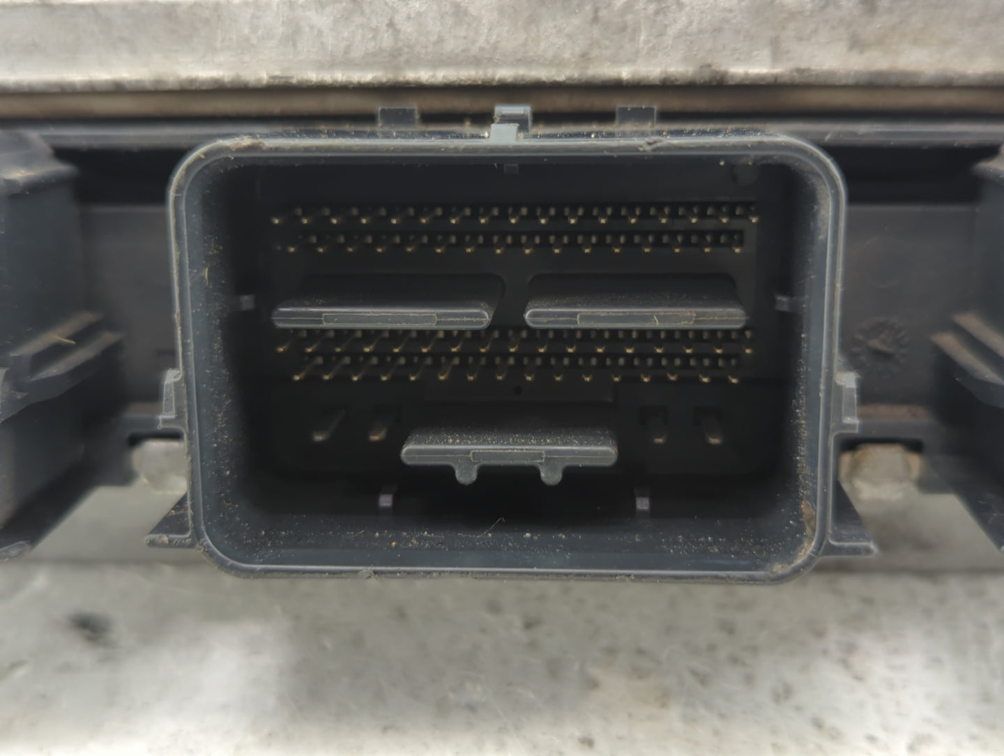 2013-2016 Ford Taurus PCM Engine Control Computer ECU ECM PCU OEM P/N:DG1A-12A650-SB DG1A-12B684-EA Fits Fits 2013 2014 2015