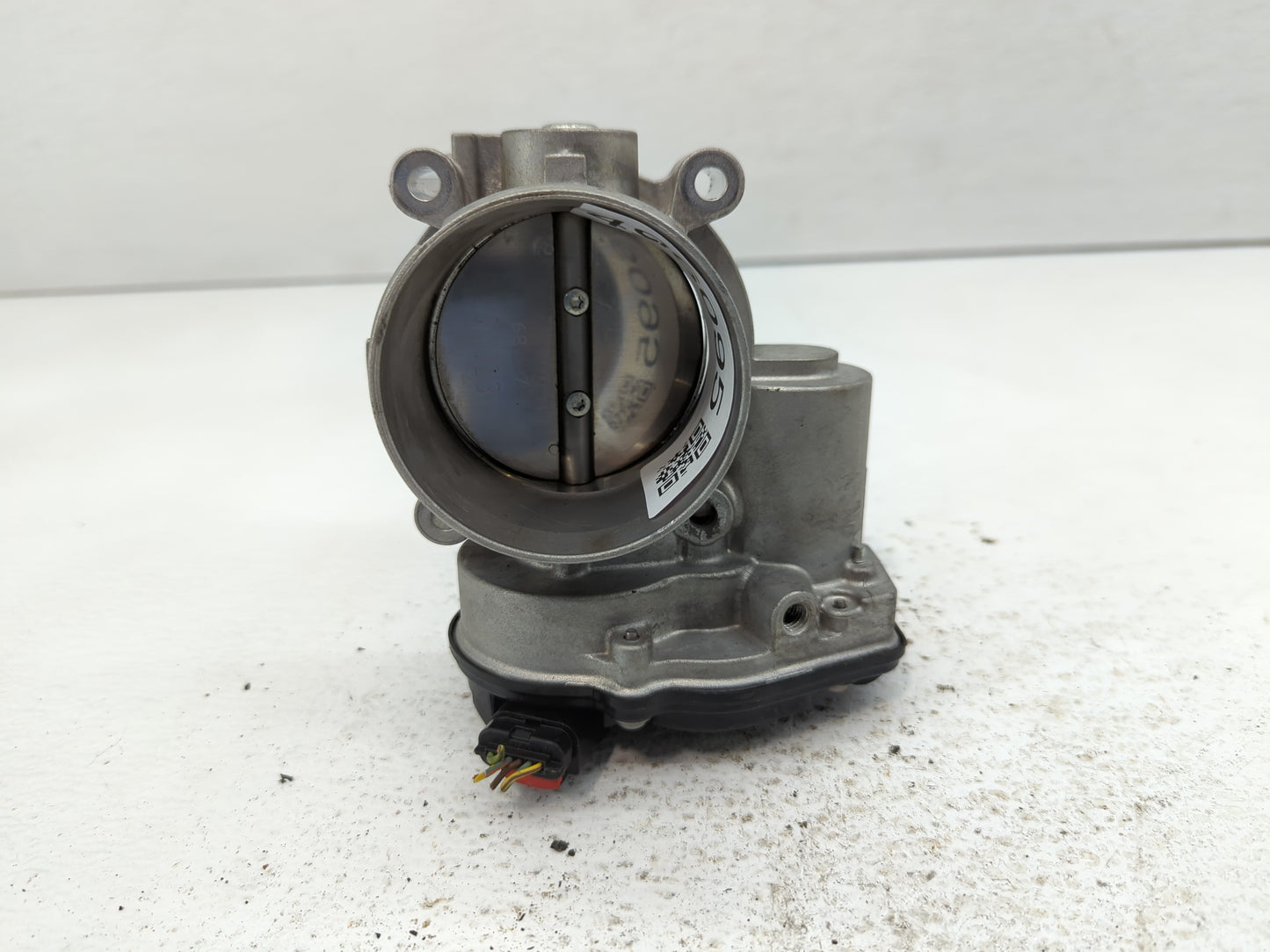 2013-2019 Ford Taurus Throttle Body P/N:AT4E-9F991-EH Fits Fits 2011 2012 2013 2014 2015 2016 2017 2018 2019 OEM Used Auto P