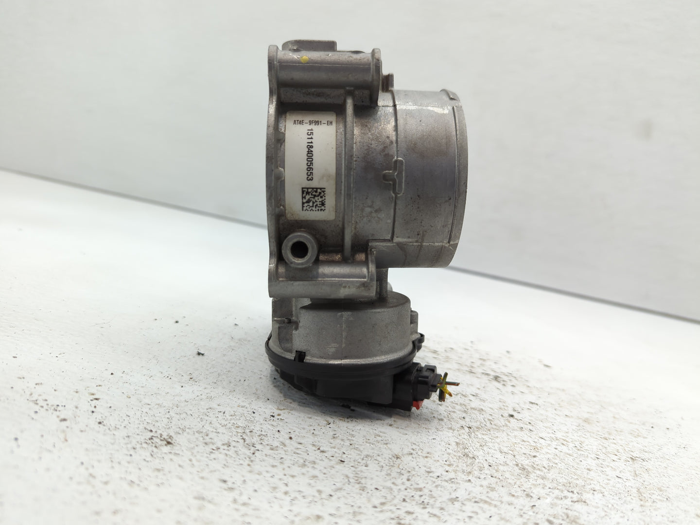 2013-2019 Ford Taurus Throttle Body P/N:AT4E-9F991-EH Fits Fits 2011 2012 2013 2014 2015 2016 2017 2018 2019 OEM Used Auto P