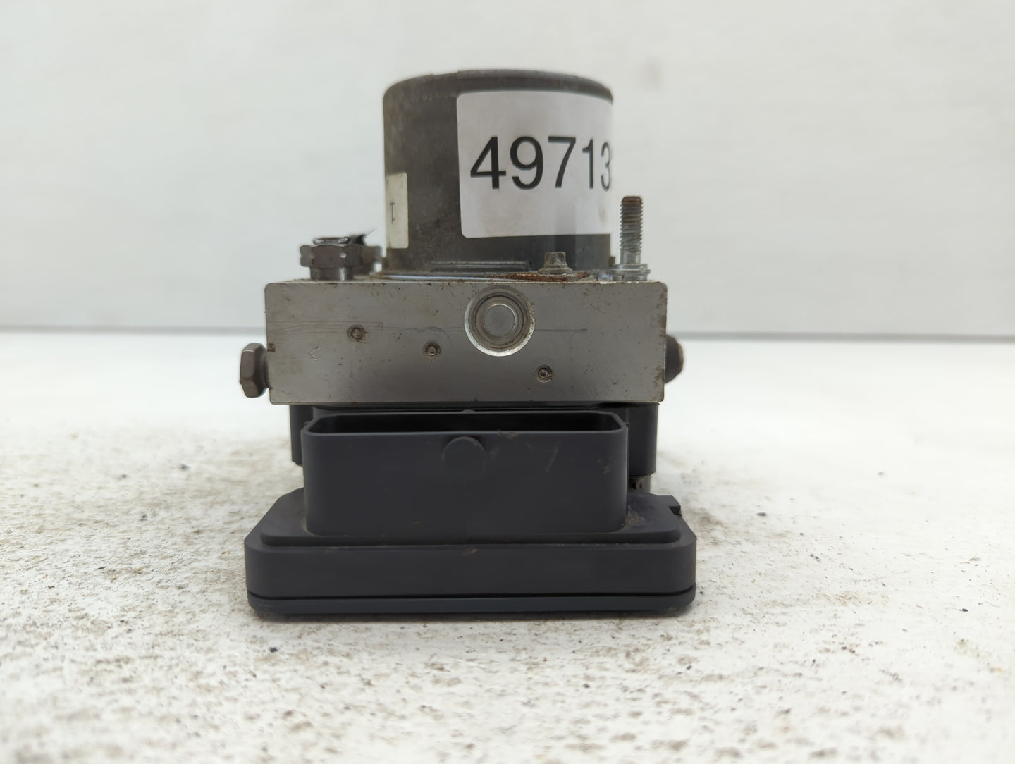 2014-2019 Ford Taurus ABS Pump Control Module Replacement P/N:DG13-2C405-BA FG13-2C405-AB Fits Fits 2014 2015 2016 2017 2018