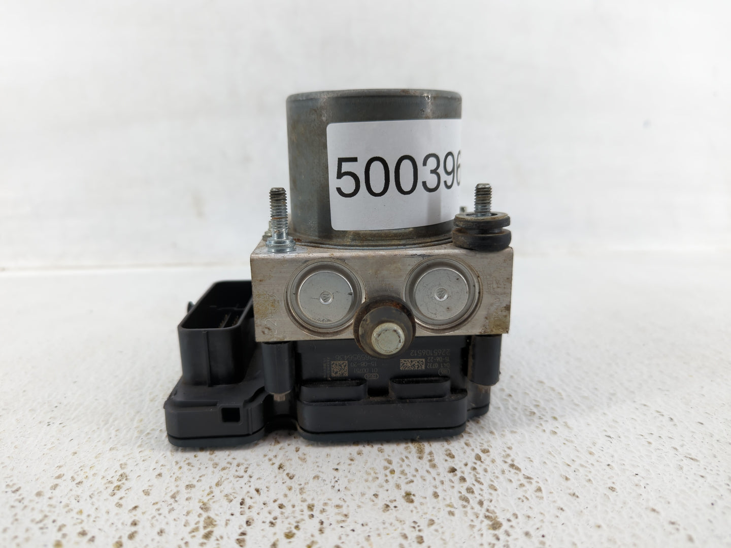 2014-2019 Ford Taurus ABS Pump Control Module Replacement P/N:FG13-2C405-AB FG13-2C405-AA Fits Fits 2014 2015 2016 2017 2018
