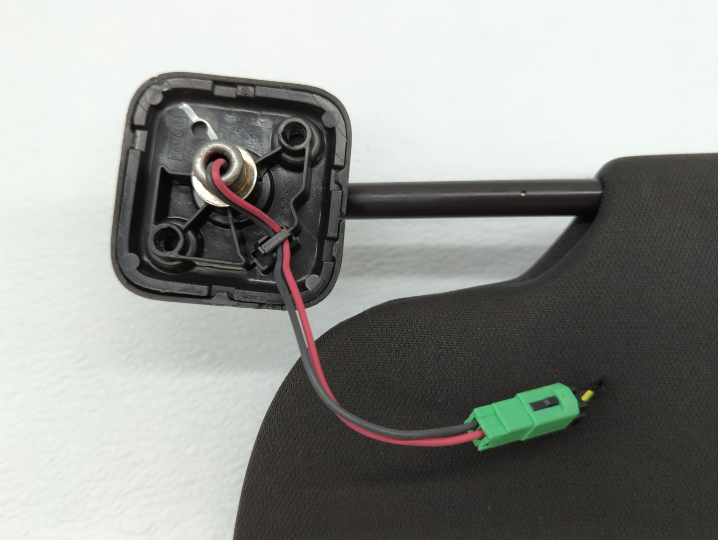 2013-2019 Ford Taurus Sun Visor Shade Replacement Passenger Right Mirror Fits OEM Used Auto Parts - Oemusedautoparts1.com