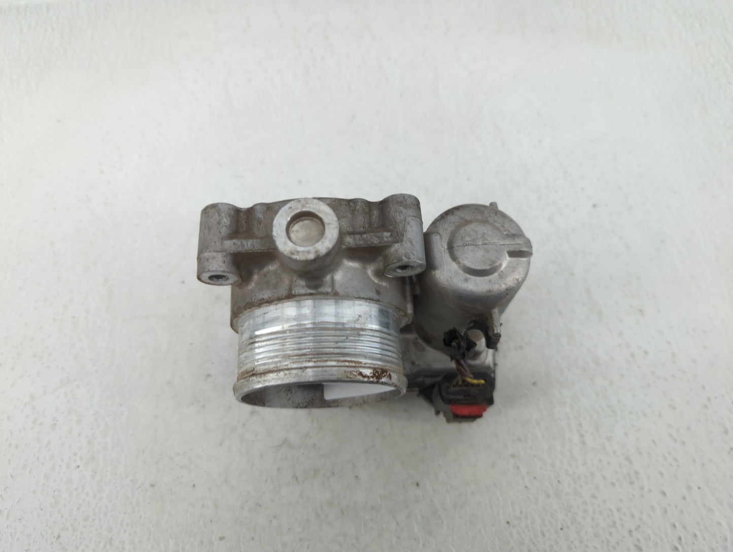 2013-2017 Ford Taurus Throttle Body P/N:CM5E 9F991 AD Fits Fits 2012 2013 2014 2015 2016 2017 OEM Used Auto Parts - Oemuseda