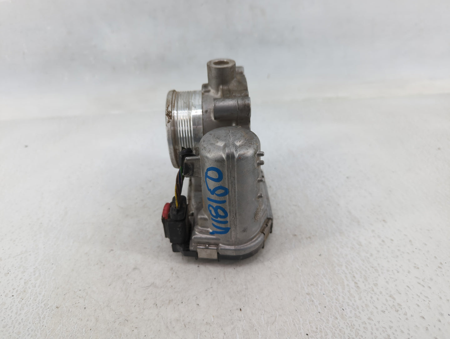 2013-2017 Ford Taurus Throttle Body P/N:CM5E 9F991 AD Fits Fits 2012 2013 2014 2015 2016 2017 OEM Used Auto Parts - Oemuseda
