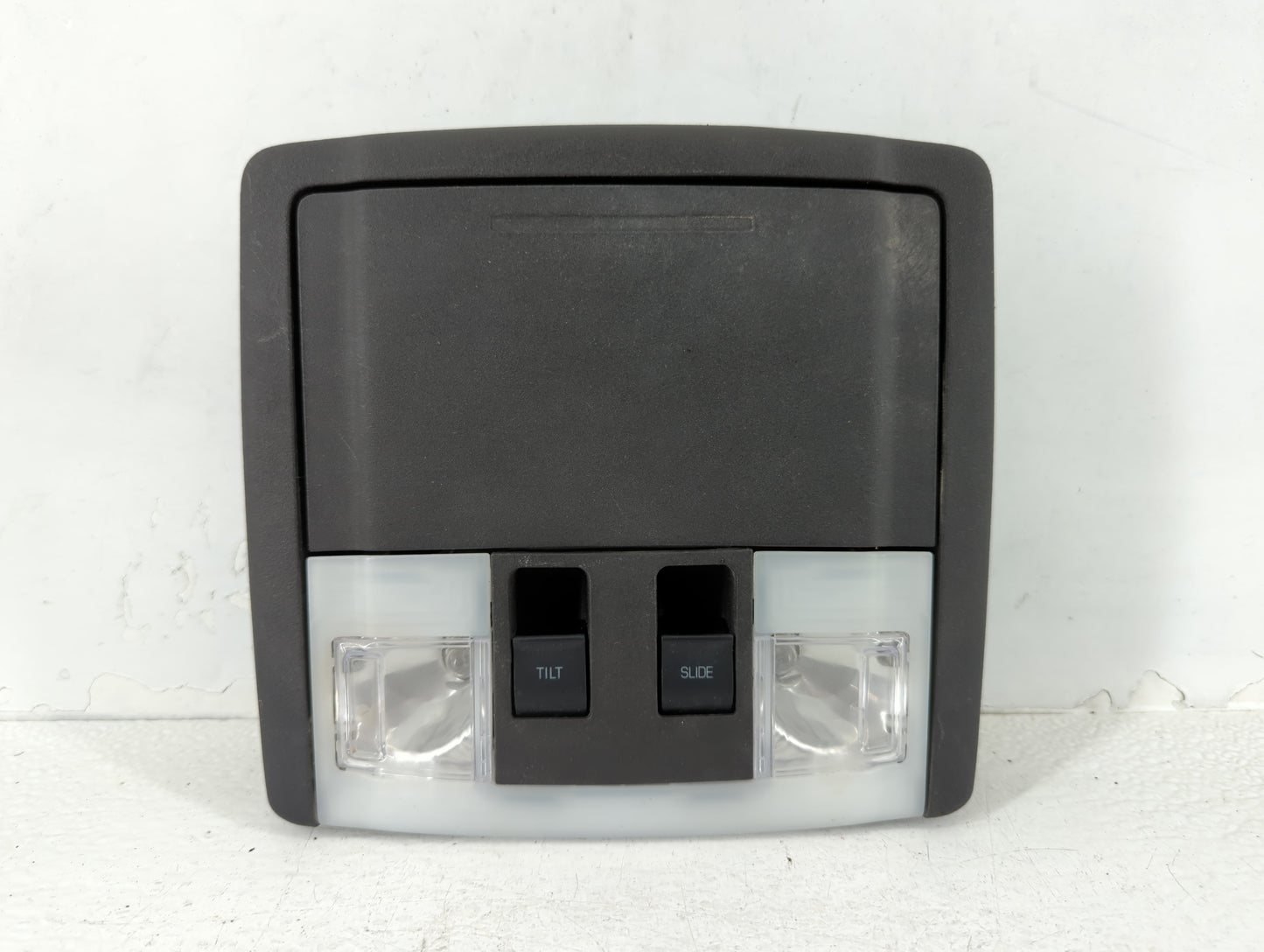 2015 Ford Taurus Overhead Roof Console - Oemusedautoparts1.com