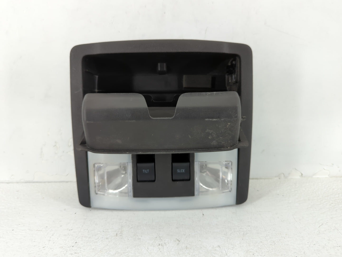 2015 Ford Taurus Overhead Roof Console - Oemusedautoparts1.com