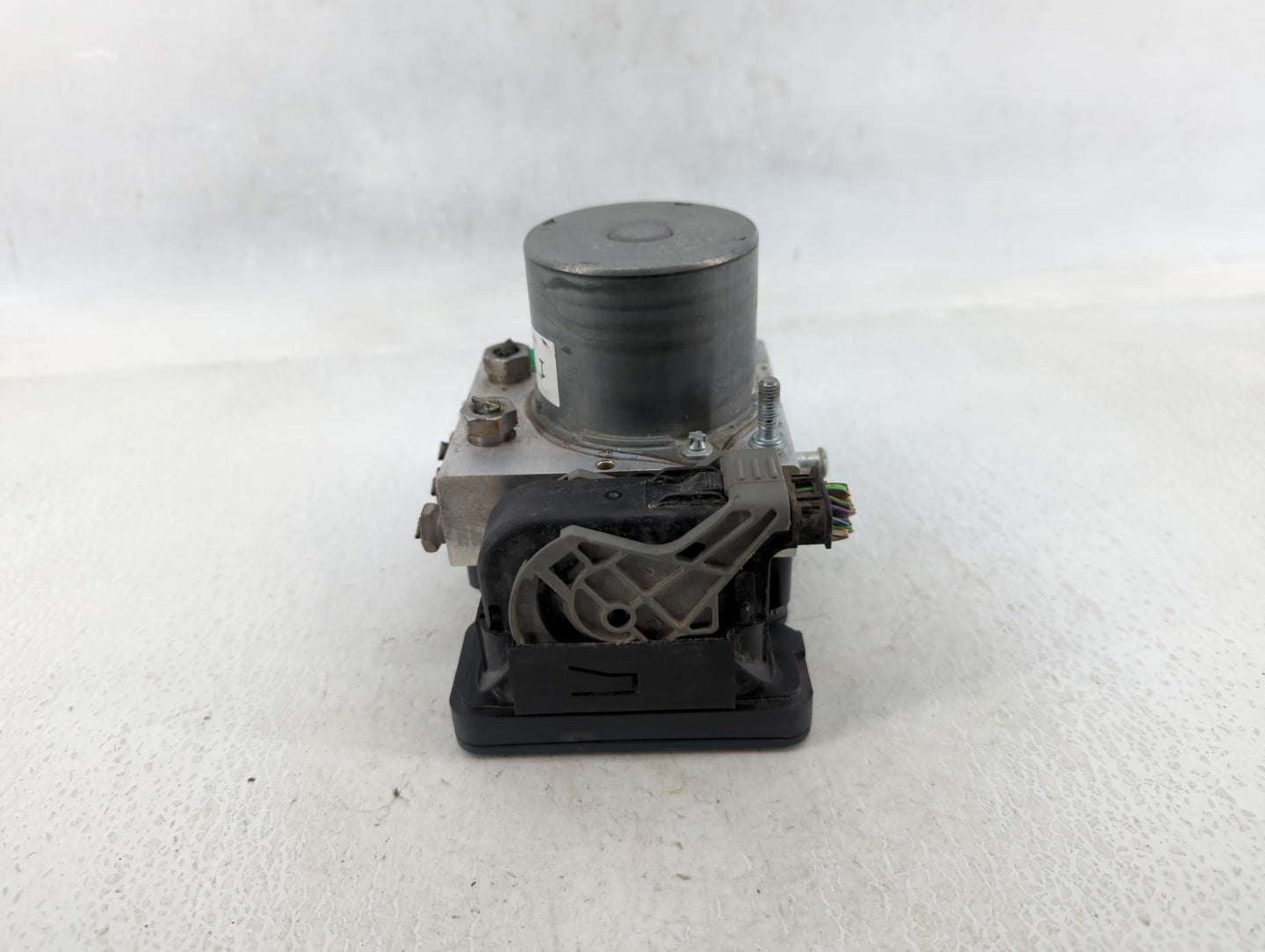 2014-2019 Ford Taurus ABS Pump Control Module Replacement P/N:150423/1/190 269 643 Fits Fits 2014 2015 2016 2017 2018 2019 O