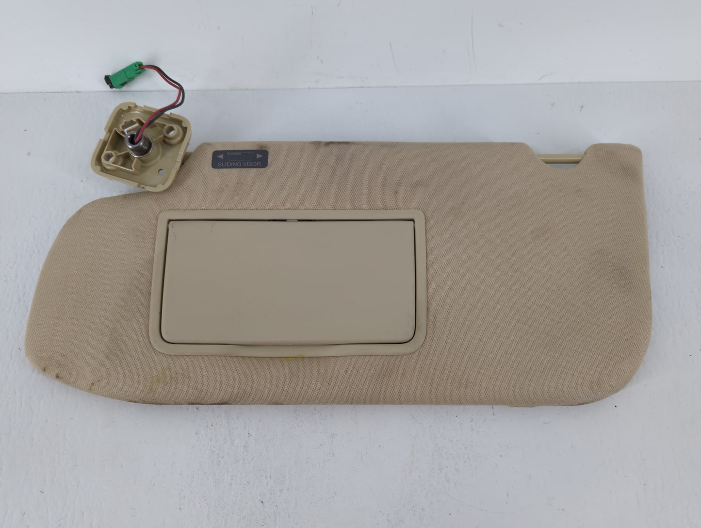 2013-2019 Ford Taurus Sun Visor Shade Replacement Driver Left Mirror Fits Fits 2013 2014 2015 2016 2017 2018 2019 OEM Used A