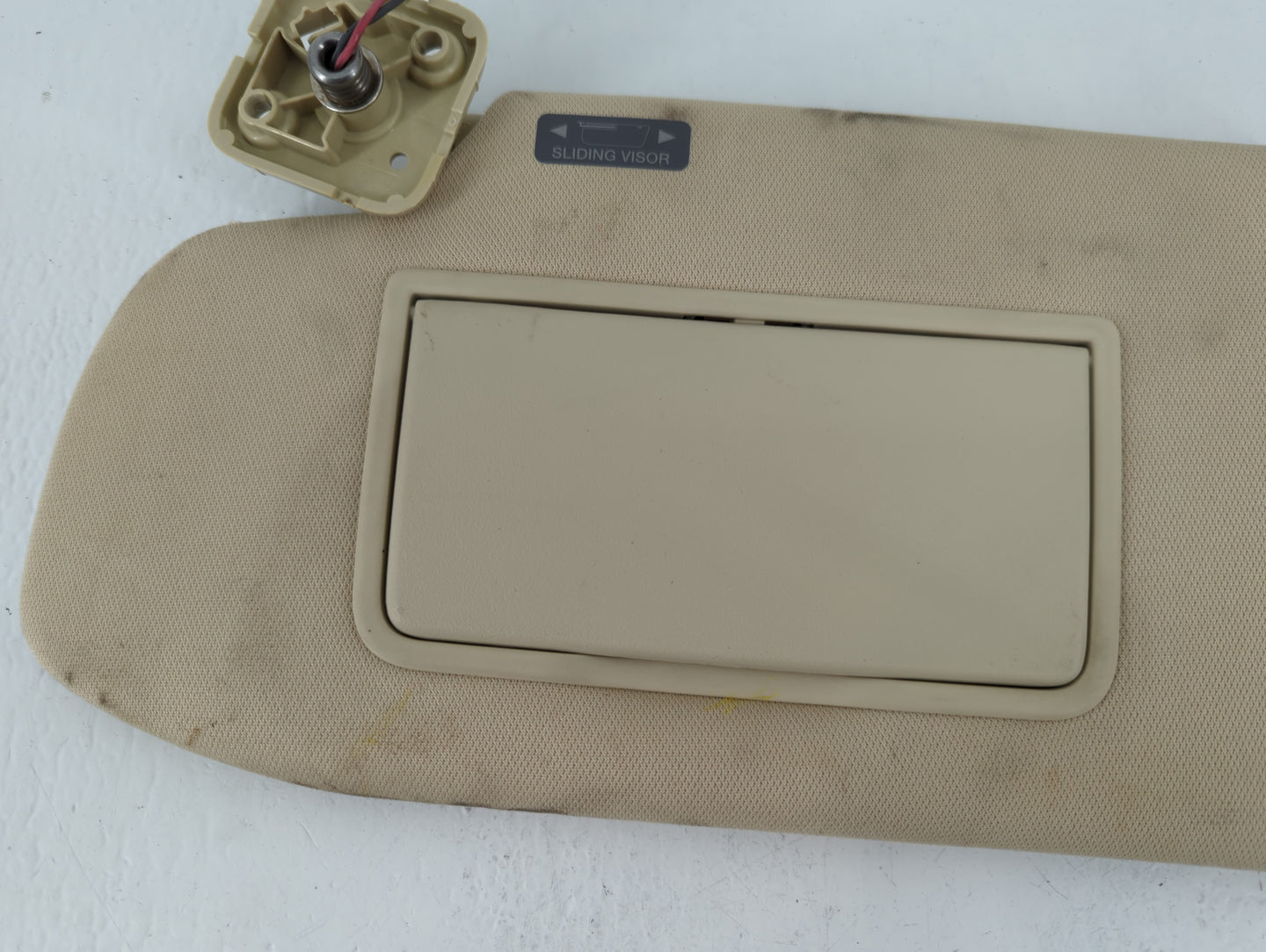 2013-2019 Ford Taurus Sun Visor Shade Replacement Driver Left Mirror Fits Fits 2013 2014 2015 2016 2017 2018 2019 OEM Used A