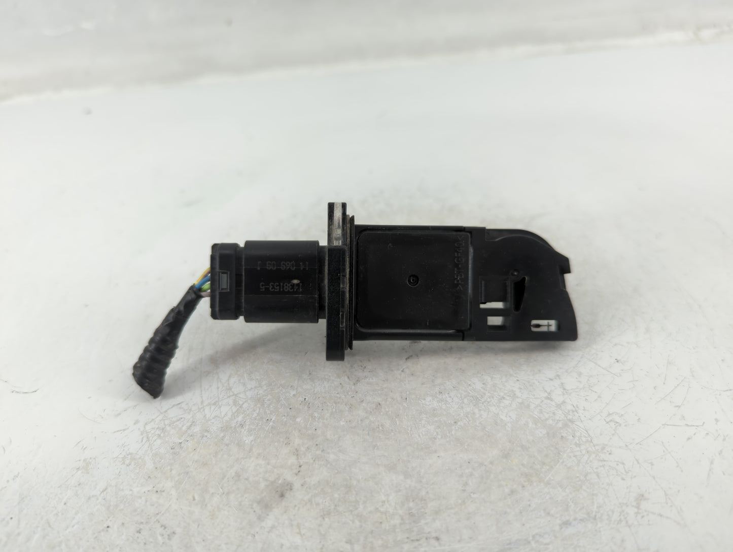 2013-2016 Ford Taurus Mass Air Flow Meter Maf - Oemusedautoparts1.com