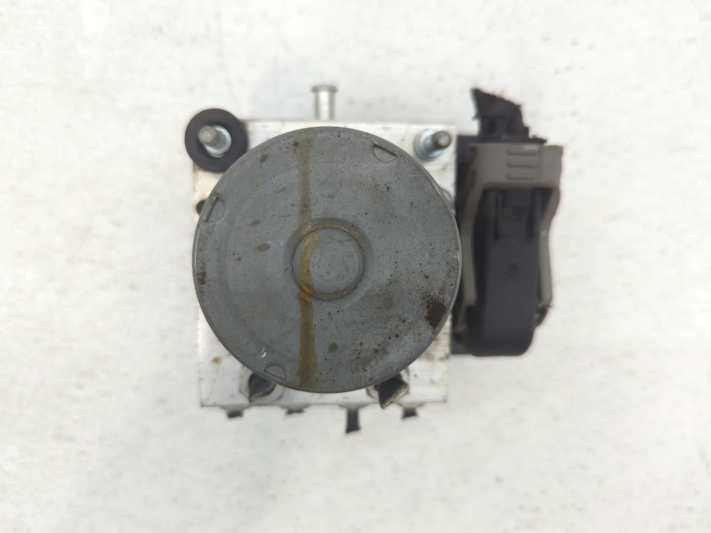 2014-2019 Ford Taurus ABS Pump Control Module Replacement P/N:DG13-2C405-B Fits Fits 2014 2015 2016 2017 2018 2019 OEM Used 