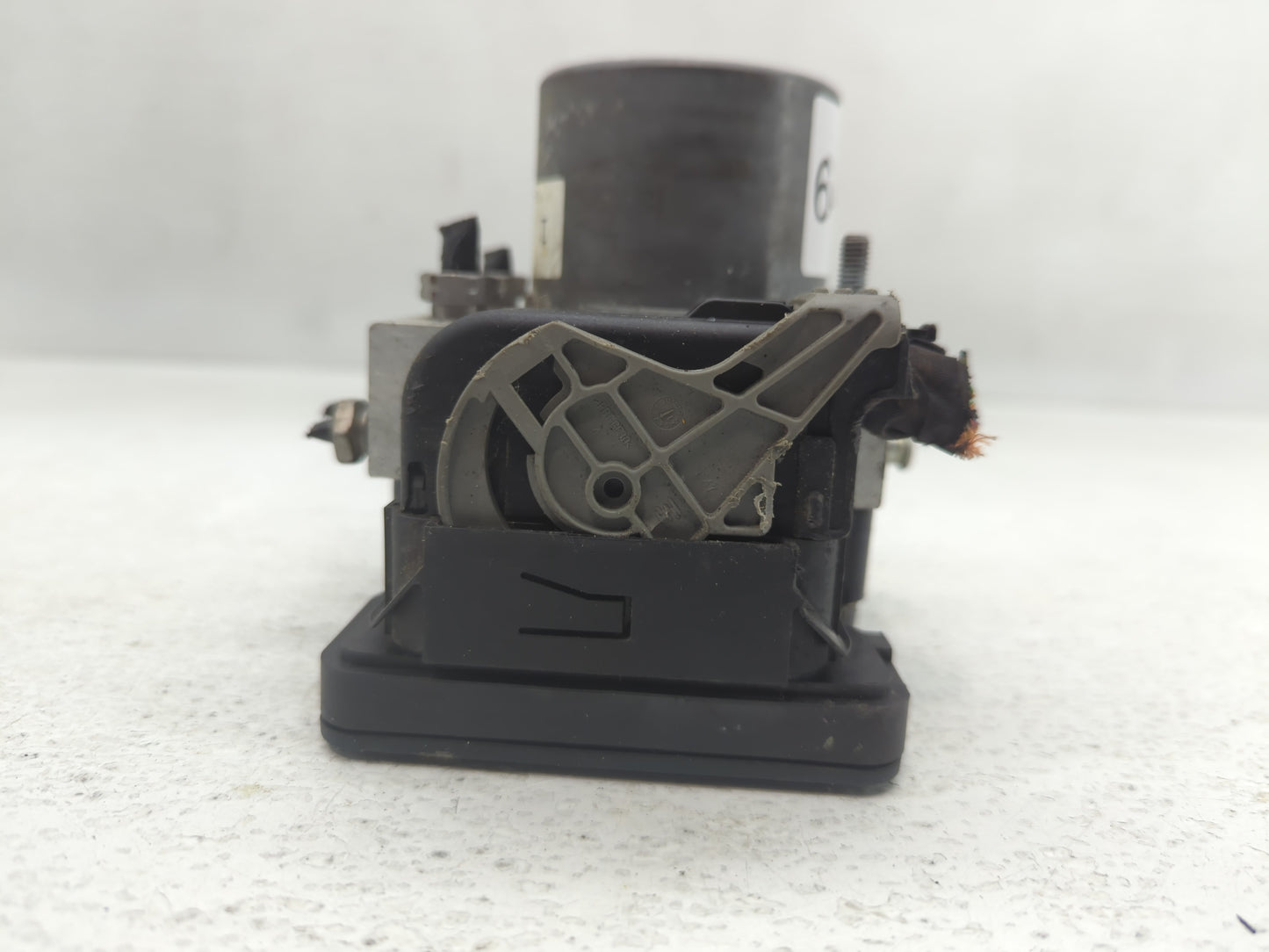 2014-2019 Ford Taurus ABS Pump Control Module Replacement P/N:DG13-2C405-B Fits Fits 2014 2015 2016 2017 2018 2019 OEM Used 