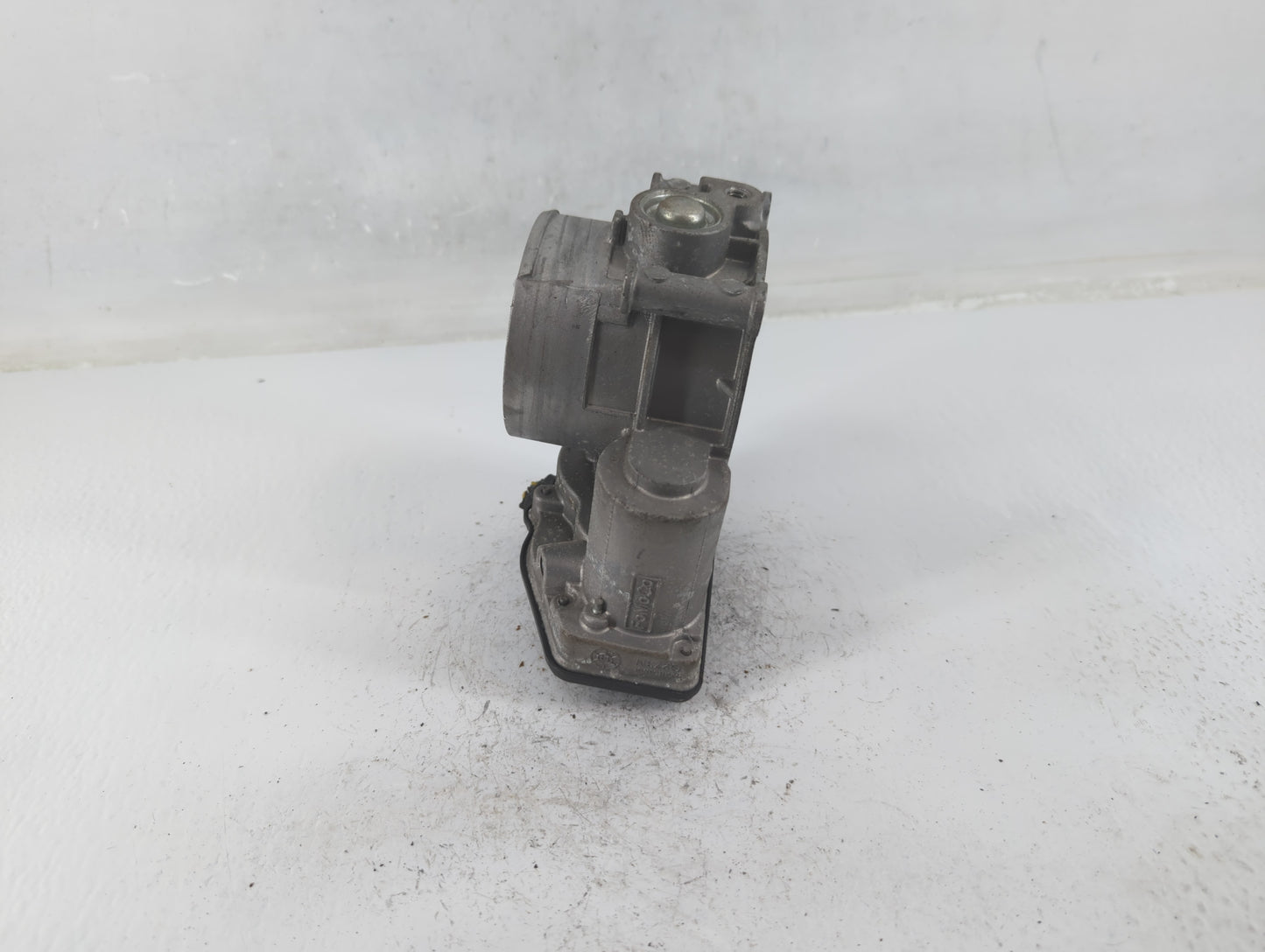 2013-2019 Ford Taurus Throttle Body P/N:AT4E-EH 143174006309 Fits Fits 2011 2012 2013 2014 2015 2016 2017 2018 2019 OEM Used